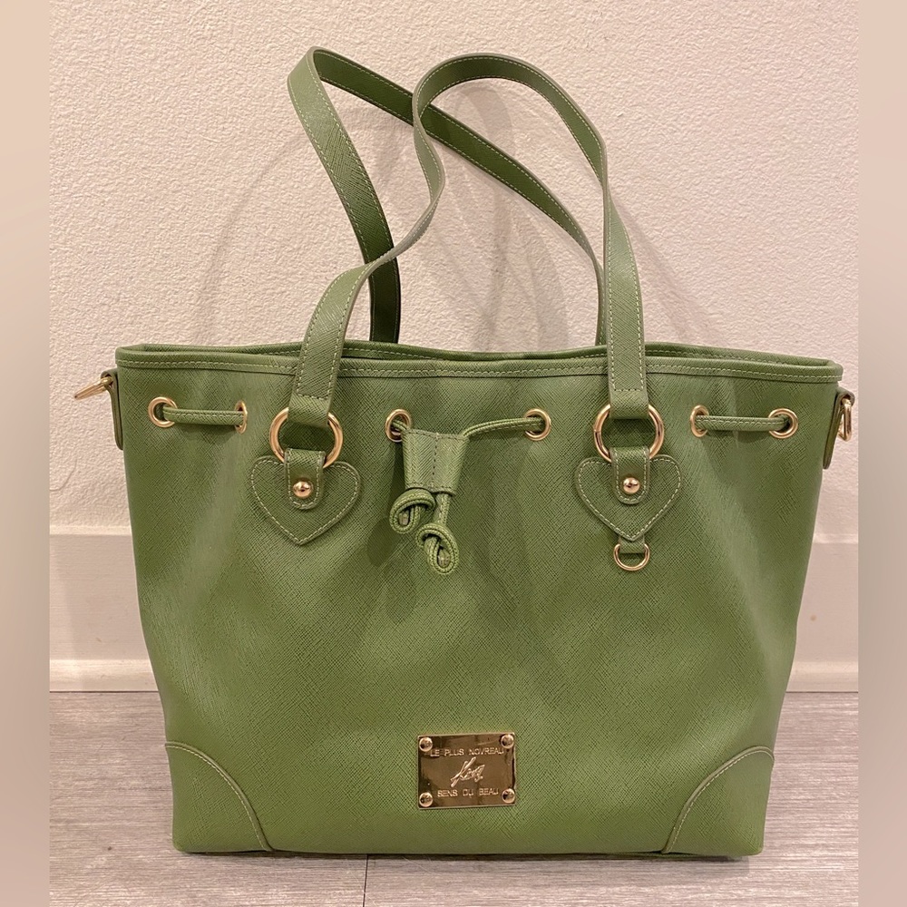 Saffiano Leather Medium Tote/Bucket 2-way Bag
